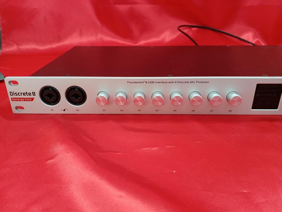 Antelope Audio Discrete 8 Pro Synergy Core Thunderbolt & USB Audio ...