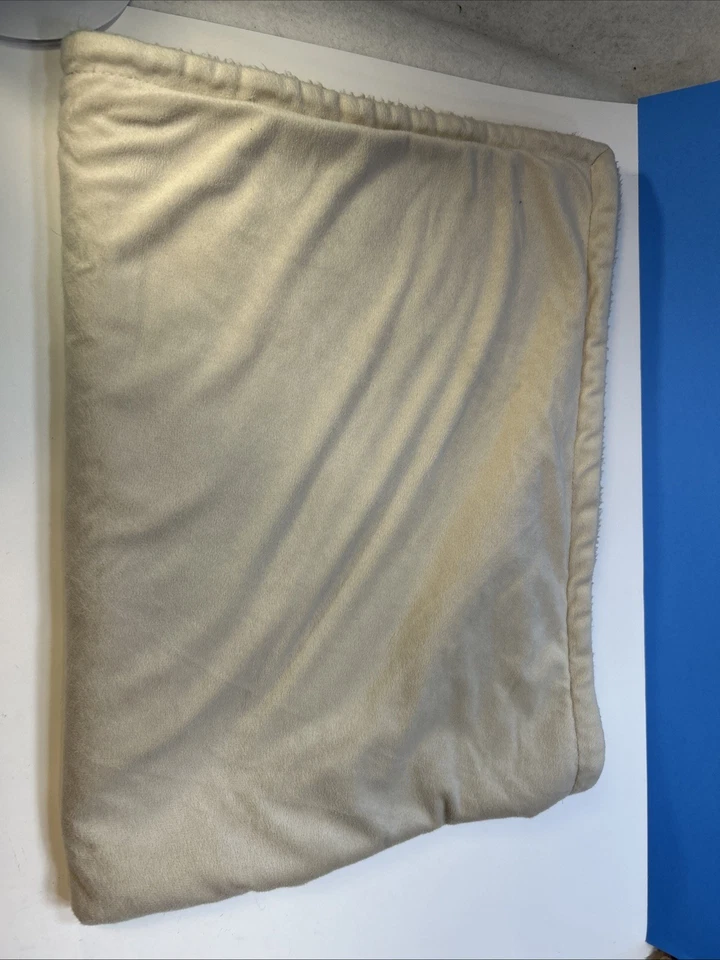 Одеяло детское Winnie the Pooh серое желтовато-коричневое круглое шерпа мягкое 30 дюймов x 40 - Изображение 3 из 4