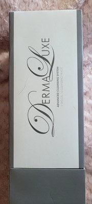 DERMA LUXE ADVANCED CLEANING SYSTEM 2 SPEED 4 CLEANSING HEADS NEW IN BOX