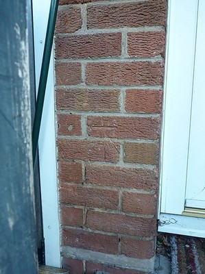 Foto 6x4 OS Benchmark - Aston, 65 Rupert Street Birmingham An OS Cutmark c2017