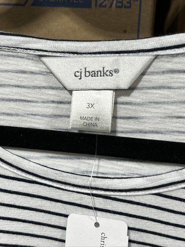 CJ Banks Short Sleeve Crew Neck Dragonfly NWT AD1 - Picture 3 of 7