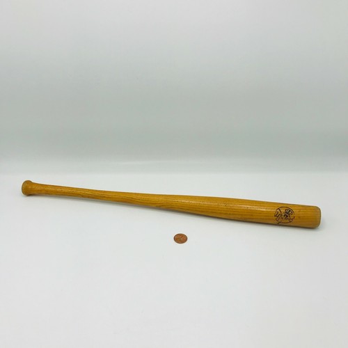 Vintage Yankee Stadium Souvenir Bat 18" Long Game Bat Baseball Gift - Picture 2 of 7