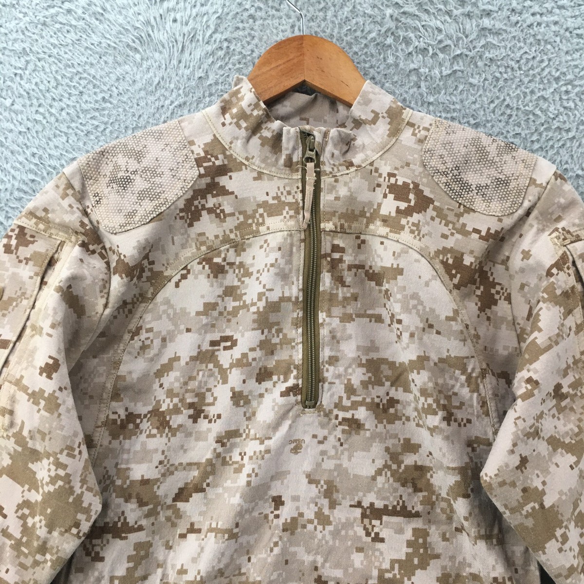新品　未使用品　米軍　実物　FROG DESERT MARPAT MEDIUM US MARPAT FROG DESERT CAMO COMBAT SHIRTS<br>【米海兵隊