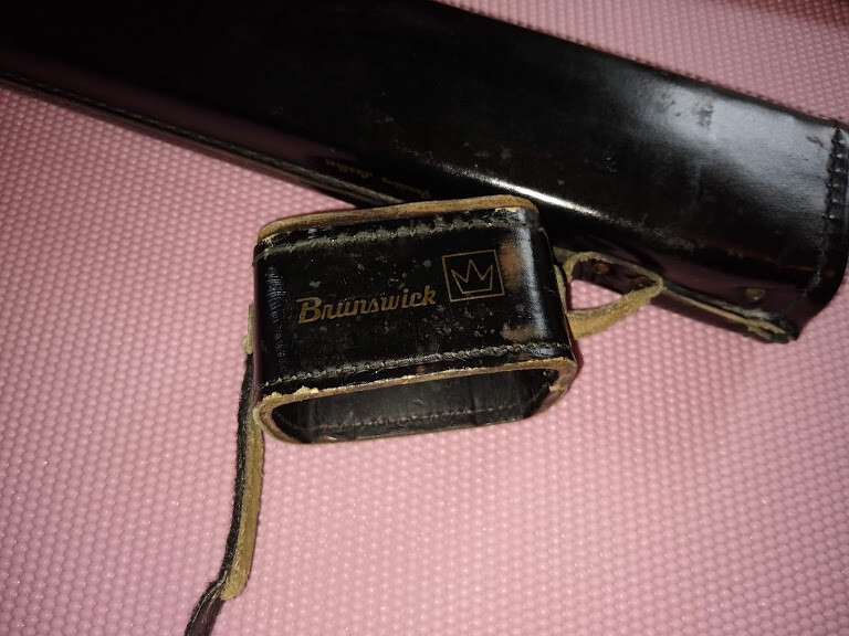 BRUNSWICK ヴィンテージ キュー ケース付き Brunswick Cues for sale - eBay