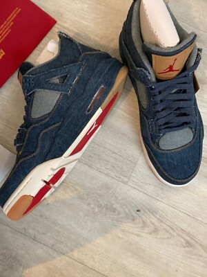 Air Jordan 4 Levis 