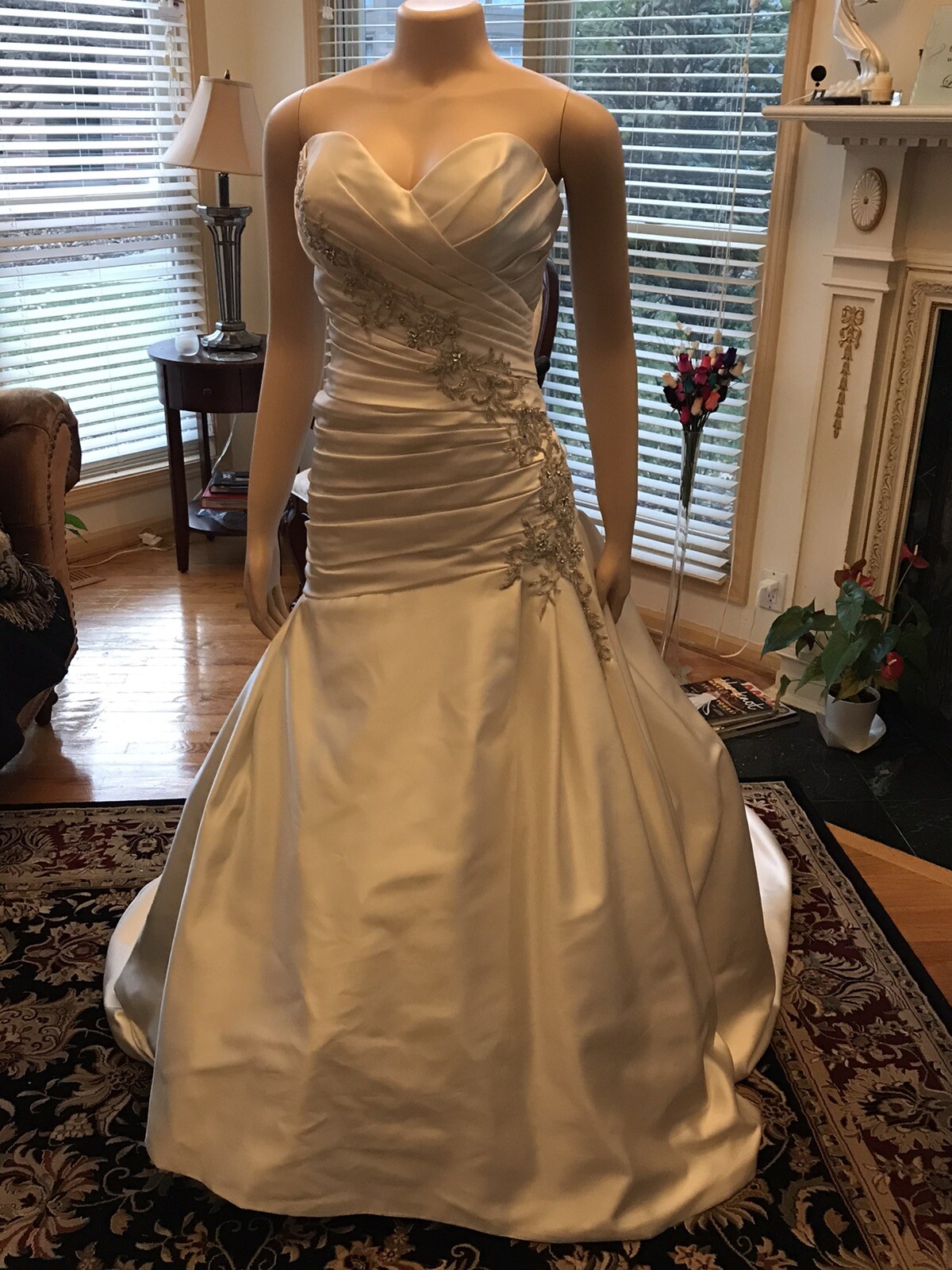 Picture 5 of 12