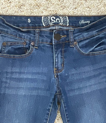 SO Women's Low Rise Size 5 Skinny Stretch Denim Jeans (28x30) - Picture 9 of 24