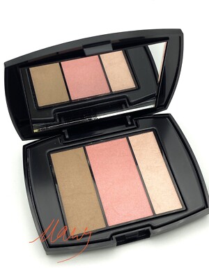 Lancome Blush Subtil Palette in 323 ROSE FLUSH - Travel Size 2g - L 102