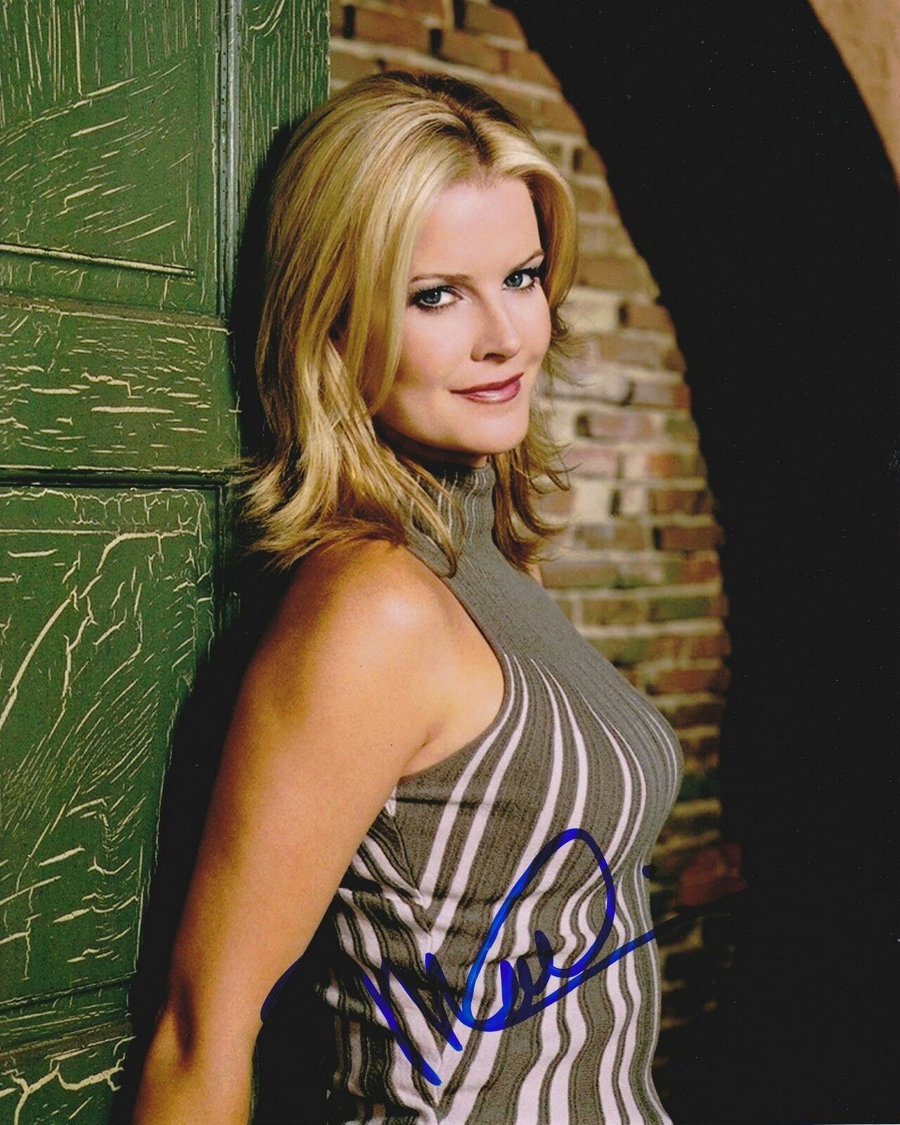 Model Maeve Quinlan Signed Photo 8x10 COA 3 eBay