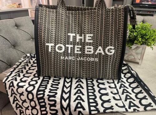 Marc Jacobs Tote Bag (Large)