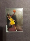 2003-04 Flair #4 Kobe Bryant HOF Los Angeles Lakers A RARE BEAUTY