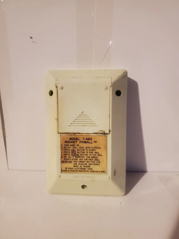 Tiger Rocket Pinball Juego Electrónico Portátil Modelo 7-460 - De Colección Años 80 - Para Foto 2 de 4