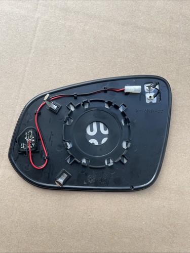 OEM For 13-18 Toyota RAV4 Passenger Right Side View Door Mirror Glass Blind Spot - Picture 2 of 2