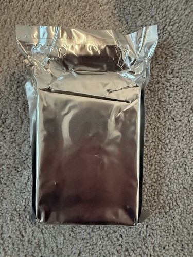 WD Gold 8TB 3.5" SATA 7200rpm Internal Hard Disk Drive WD8005FRYZ - Picture 2 of 3