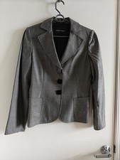 Emporio Armani Women s Blazer Fitted Made In Italy Size 8, however fits 6
