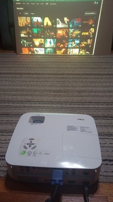 NEC NP410 XGA DLP 2600 Lumens Home Theater Projector 9