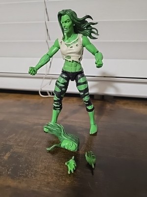 Hasbro Marvel Legends Avengers 6'' She Hulk Action Figure Comic Version Complete