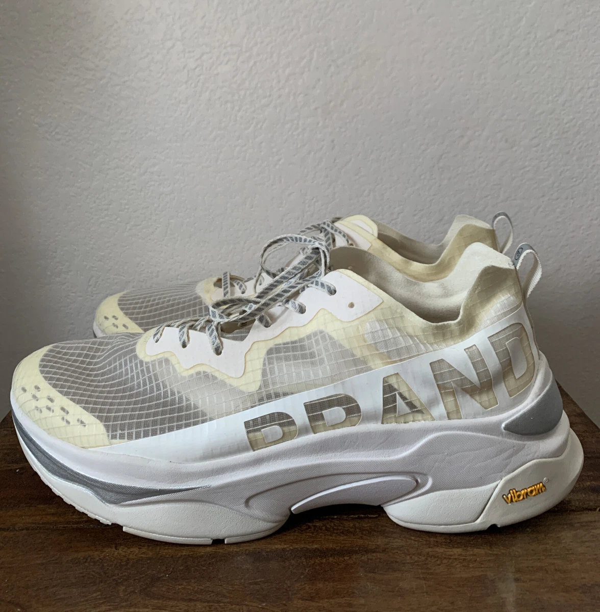 カイト 新品未使用 BRANDBLACK Kite Racer カイト スニーカーの通販 by