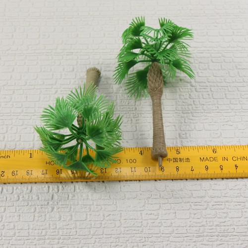 YS07 20pcs 4 inch Model Fan Palm Trees Model Layout Train Scale 1/75 TT HO Scale - Picture 4 of 5