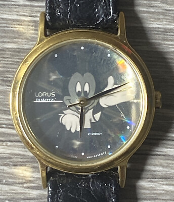 Disney 3-D HOLOGRAM クォーツ時計 Disney Collectible 3-D Hologram Fantasma Mickey Mouse Quartz