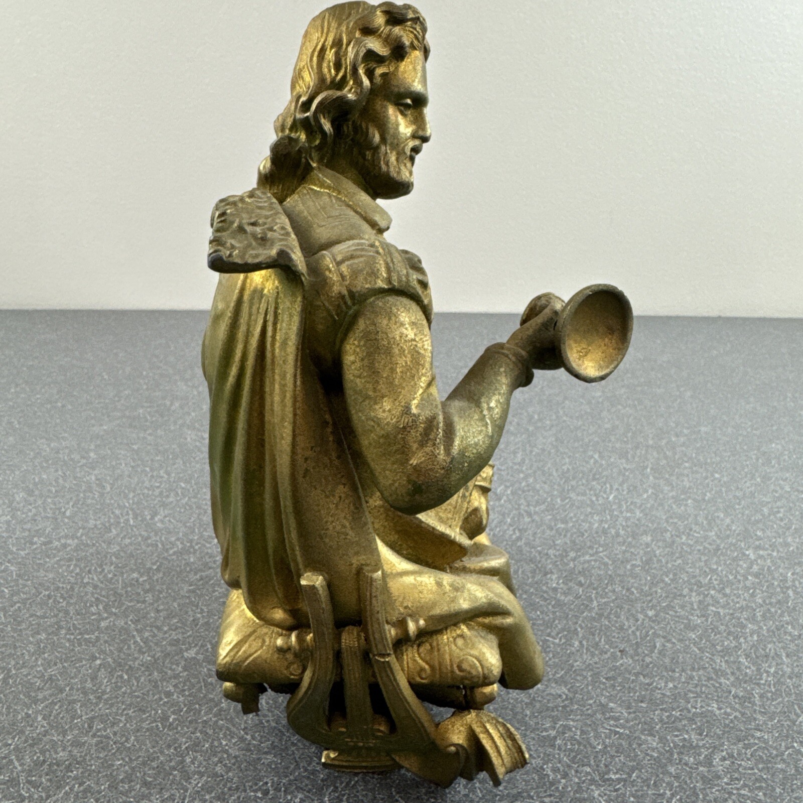 Picture 10 of 24