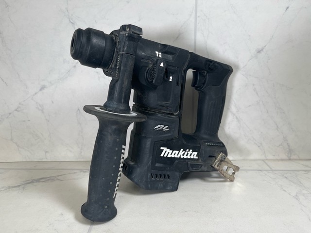Makita XRH06ZB