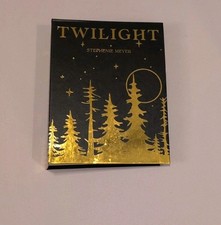 TWILIGHT STEPHANIE MEYER PHOTO ALBUM THE BOOKISH BOX 30 PAGE 5"x7" PRINTS