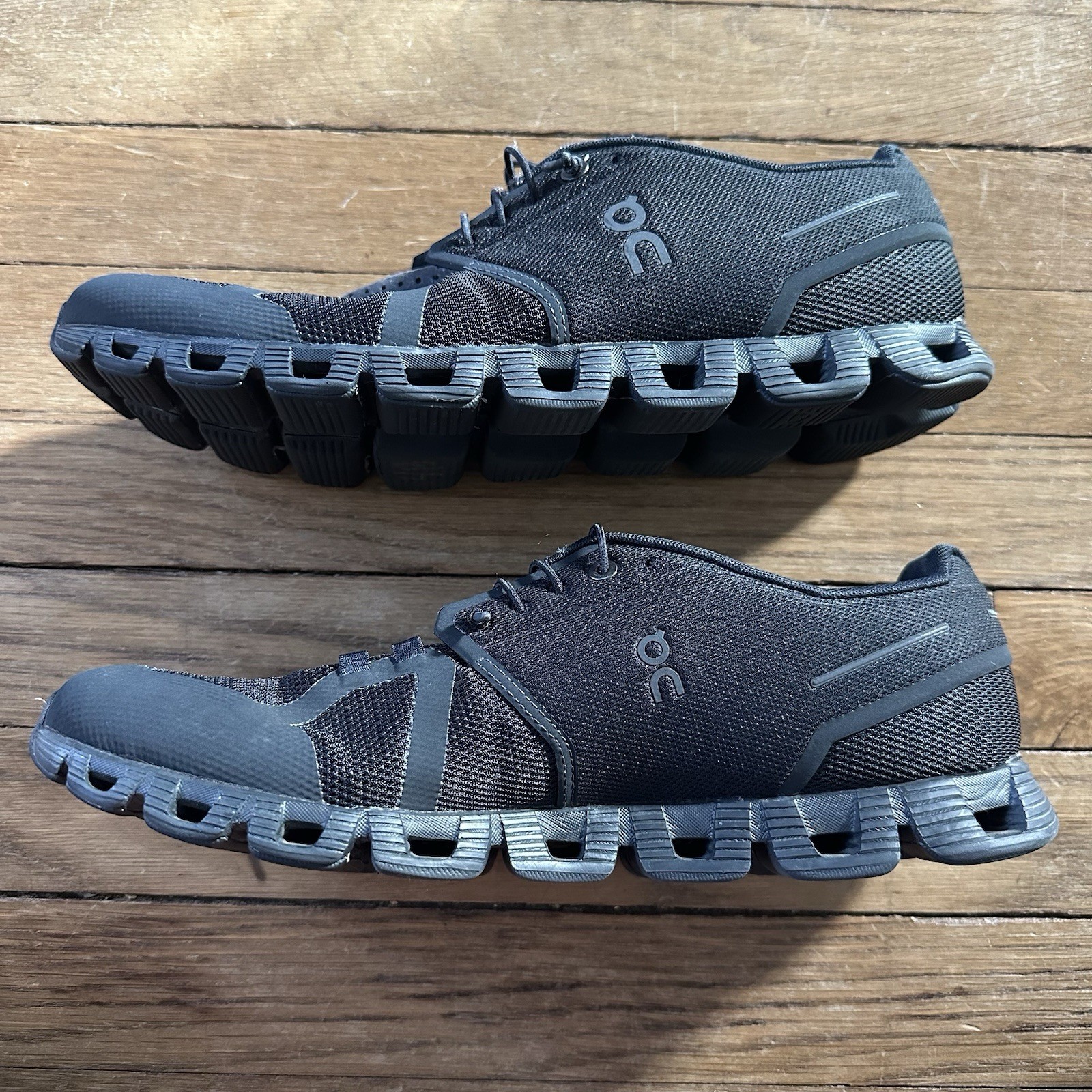 On Cloud 6 Black Eclipse Limited Edition Men’s Si… - image 2