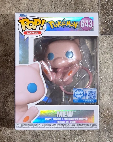 Funko Pop! Pokemon Mew Pearlescent #643 Pokémon Center Exclusive w/ Protector