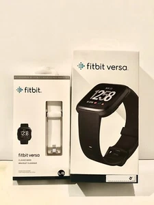 Montre intelligente Fitbit Versa, en aluminium noir/noir, Plus Bande de remplacement blanche