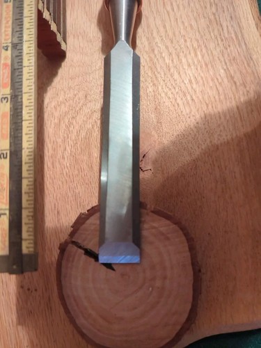 3/4" Wood Chisel American Ash London Pattern Handle - Picture 3 of 4