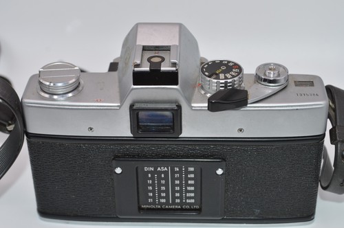Minolta SRT201 35mm SLR film camera body | for part or repair - Picture 5 of 7