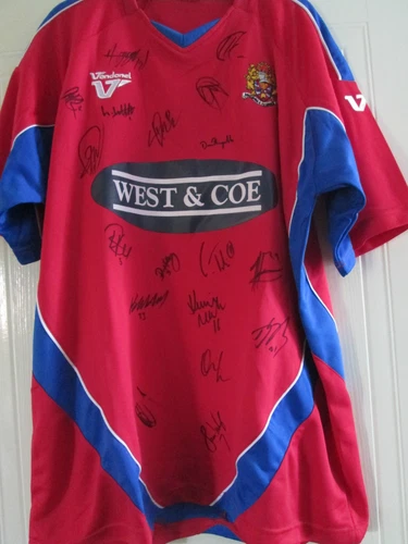 Dagenham & Redbridge 11-12 Squad Signed Football Shirt FLT Charity Letter /40468