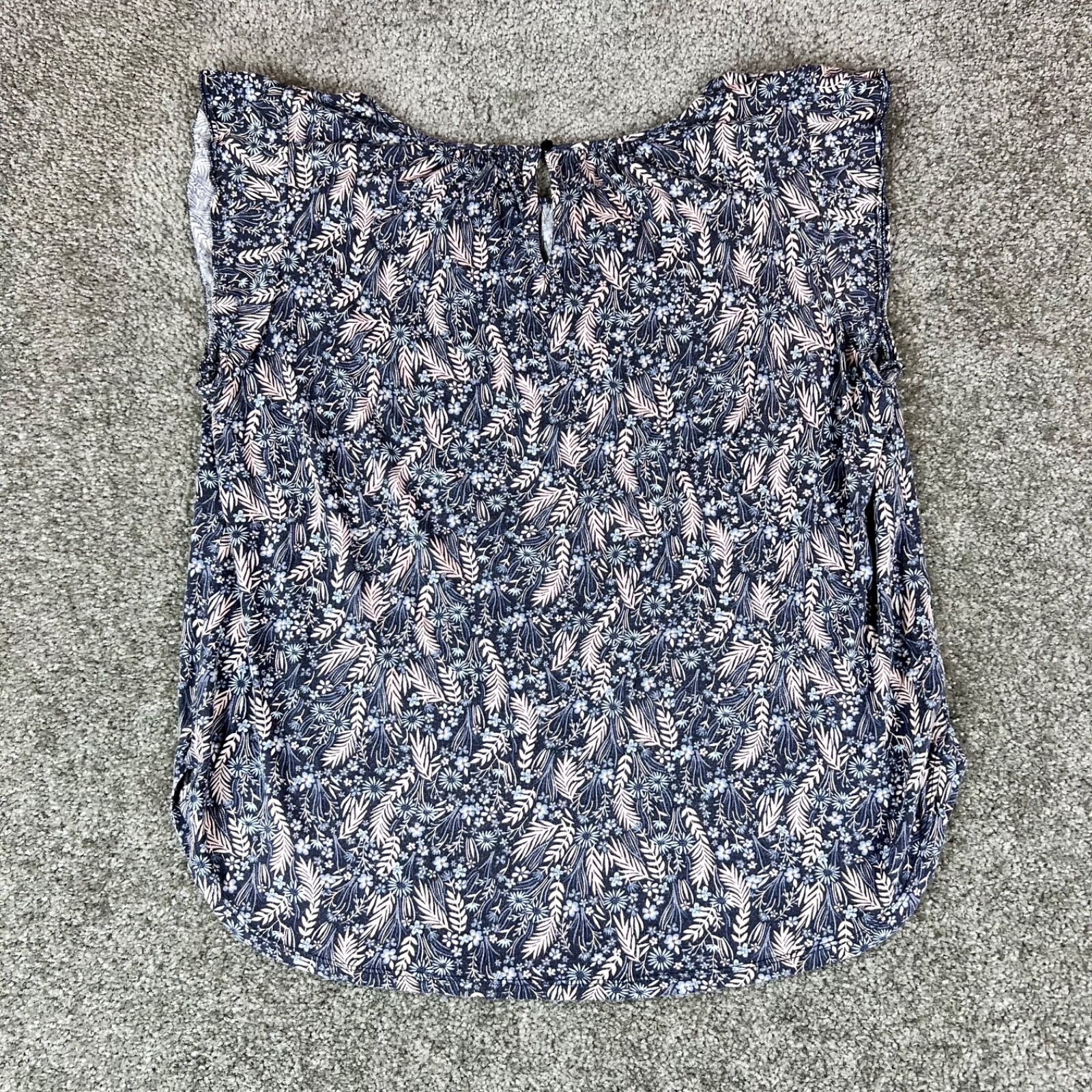 Picture 4 of 11