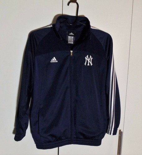 NY YANKEES ADDIDAS YOUTH BOYS Medium 10 