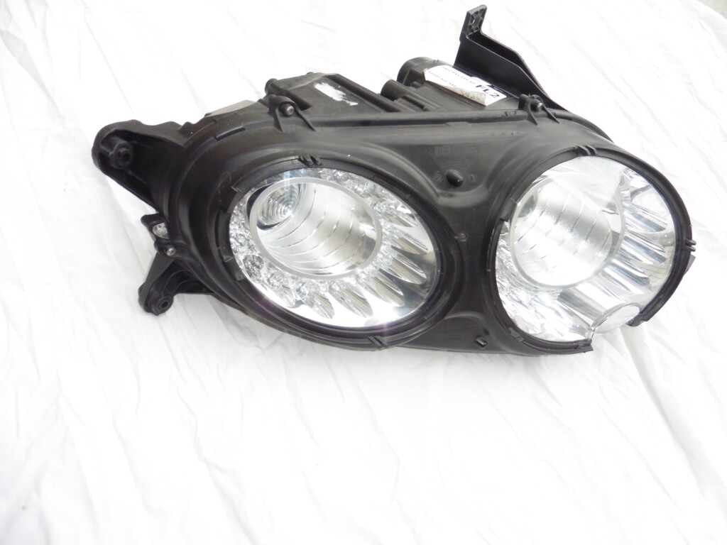 2012-2015 Bentley Continental GT GTC Right Xenon HID Headlight 3W1941016AP OEM