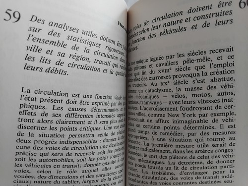 LE CORBUSIER LA CHARTE D'ATHENES 1971 ARCHITECTURE - Foto 2 di 2