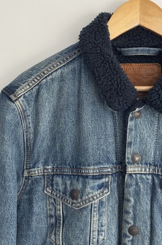 Levi’s Sherpa Trucker Vintage 90s Jacket Washed Blue Denim Blue Fur Fleece Large - Picture 6 of 14