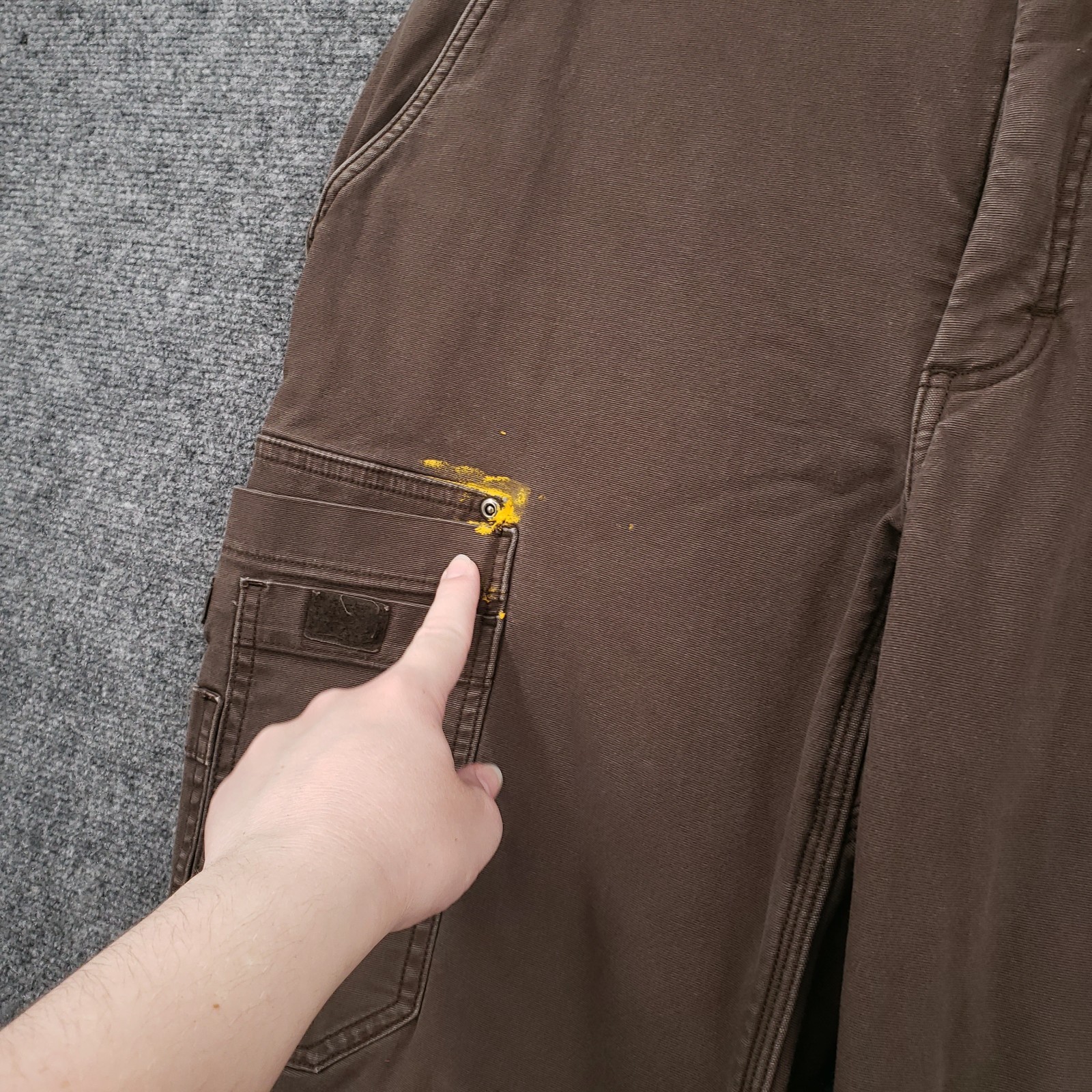 Duluth Trading Pants Mens 34x28 Brown Cargo Flex Fire Hose Fleece Lined Workwear