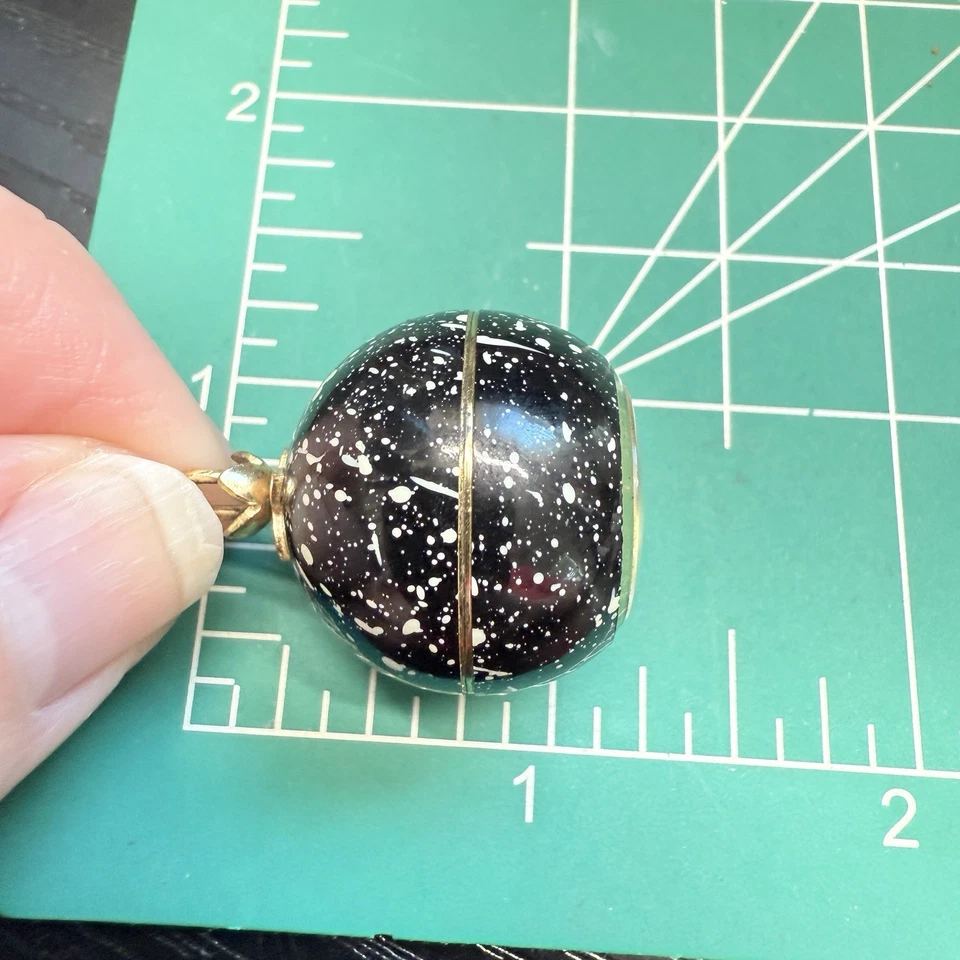 Reloj Suizo Caravelle Vintage Negro Blanco Esmalte Bola Orbe Colgante FUNCIONA FUNCIONA Foto 4 de 4