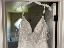 davids bridal wedding dress size 8