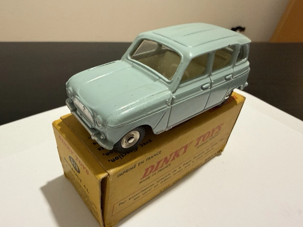 DINKY TOYS FRANCE Couleur très s peu courante Renault 4 L Réf 518 Bleu dur EUR 550,00