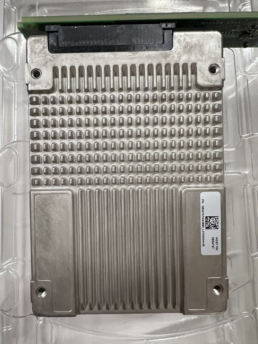 New HGST EMC 800GB 2.5 