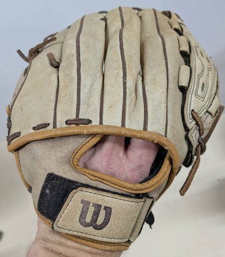 Wilson A440 12” Monster Web Fastpitch Softball Glove Right Hand Throw A0440 12BR - Picture 9 of 10