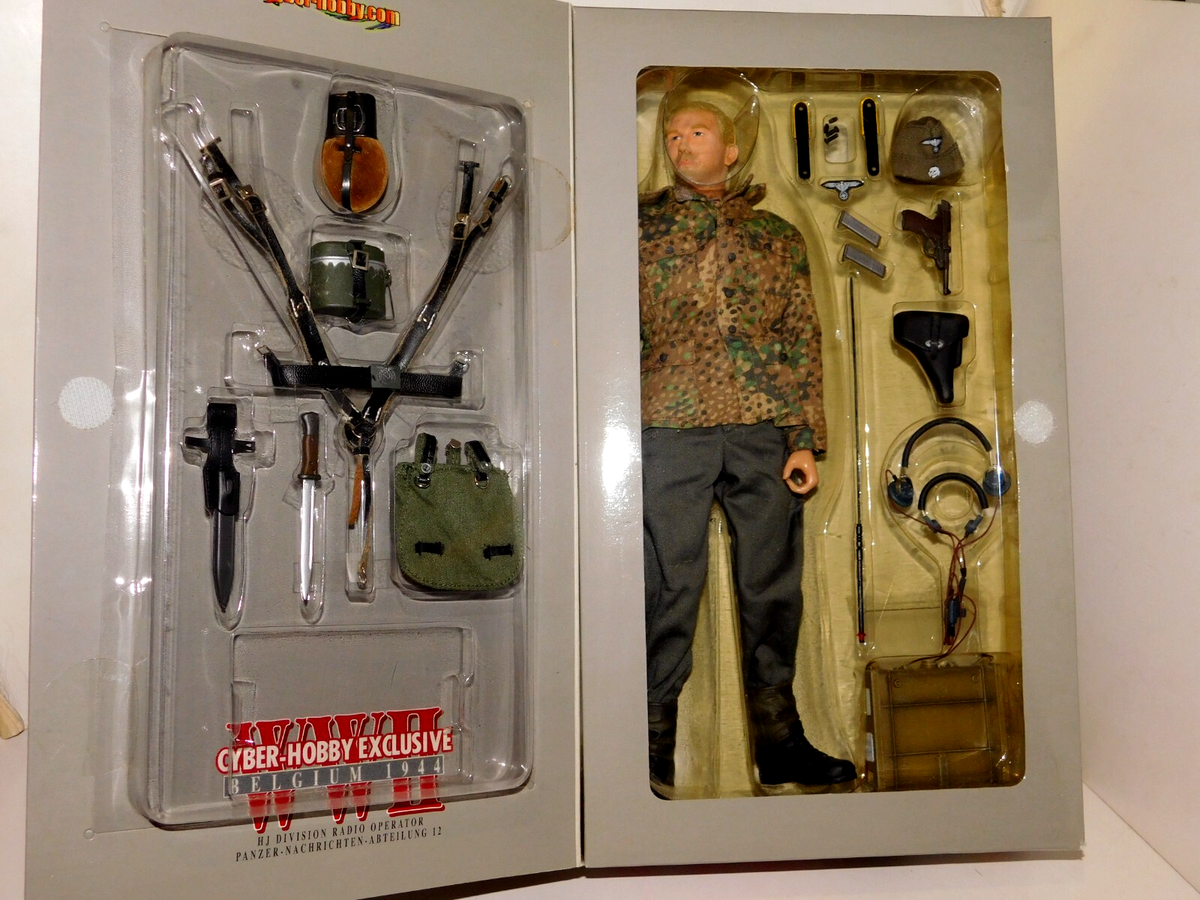 AKBERT RUDEL RADIO OPERATOR BELGIUM 1944 DRAGON CYBER HOBY FIGURE