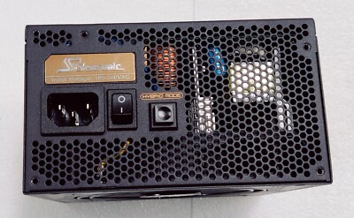 Seasonic FOCUS SSR-650FX PC電源 650W Seasonic FOCUS GX-650 | 650W | 80+ Gold | Full-Modular | ATX