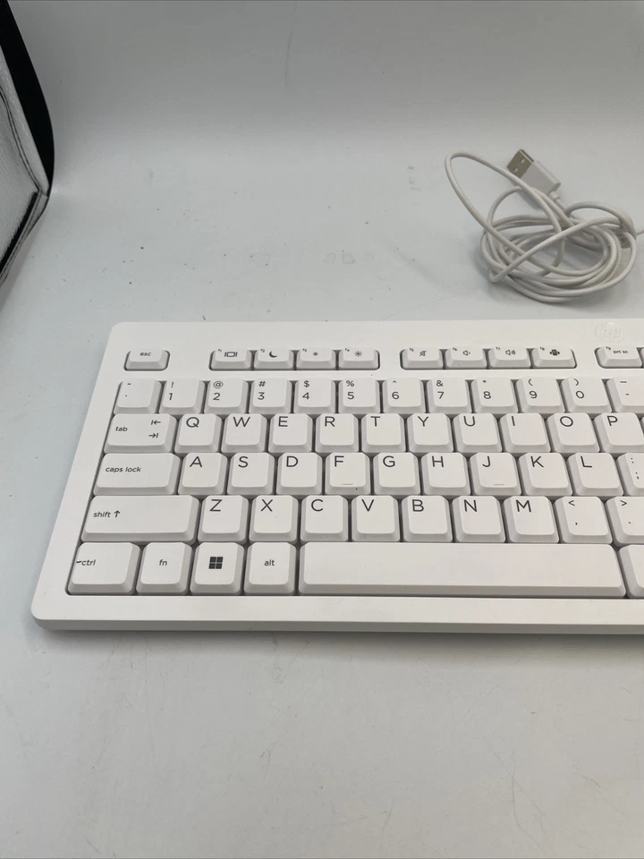 HP 125 White Wired Slim USB Keyboard US M52961-001 Model: TPA-P001K - Image 3 of 4