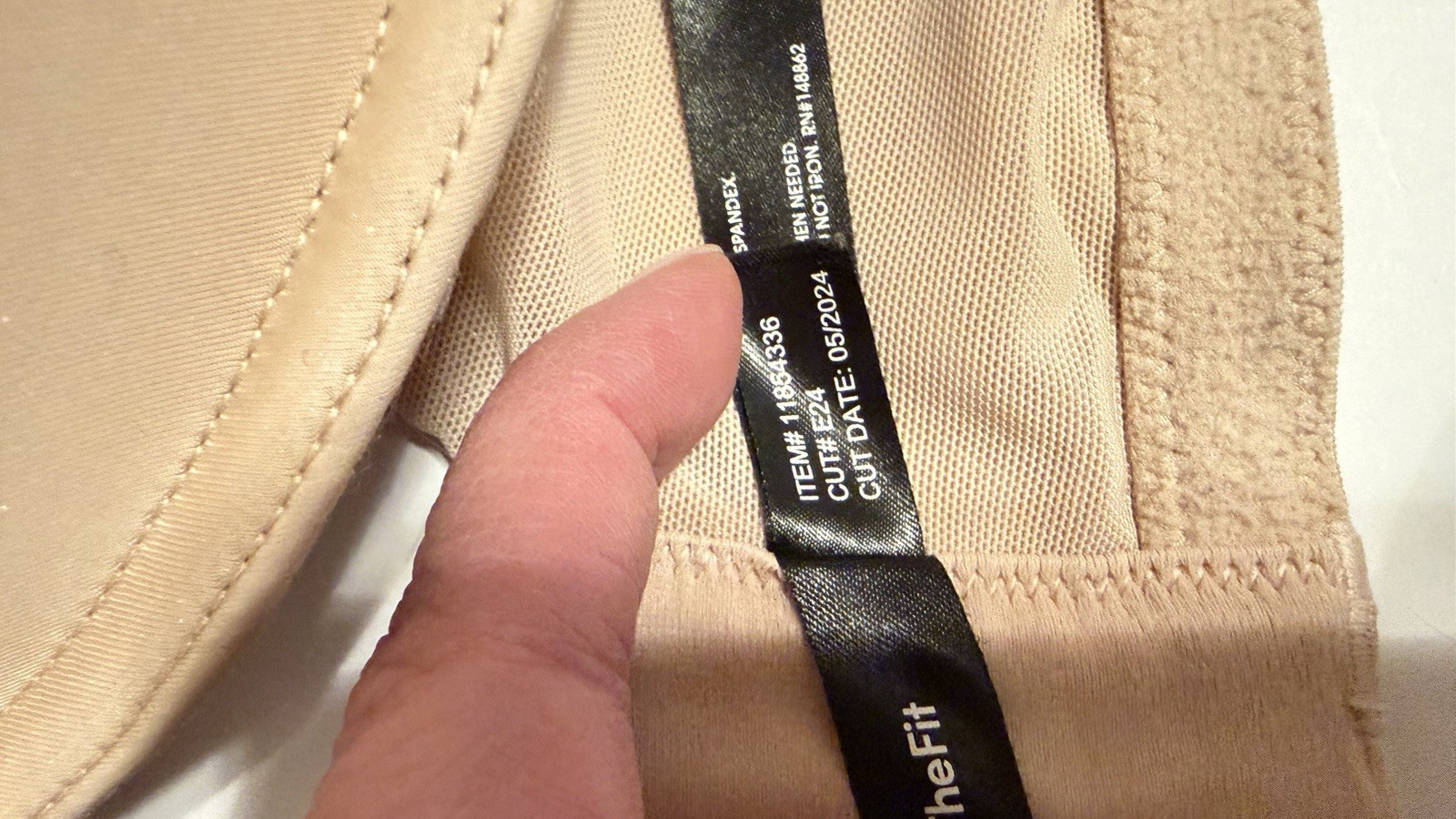 Torrid 42DDD bra bundle featuring two flattering,… - image 7