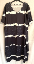 Women's Tunic Dress Sz. 4XL Black White Gray Leopard Print Striped Brushstroke