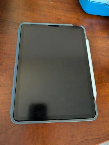 Apple iPad Air (5th Gen) A2588 64 GB, Wi-Fi, 10.9 in - Blue + Aple Pencil/Case